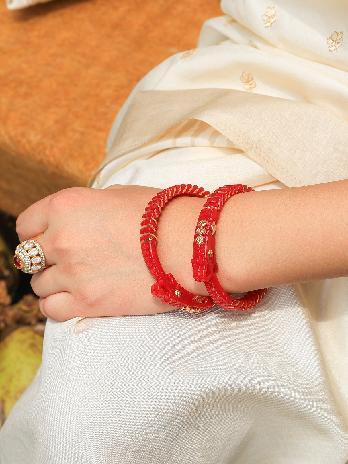 Rupali Hathi Mukh Shakha Pola Bangles