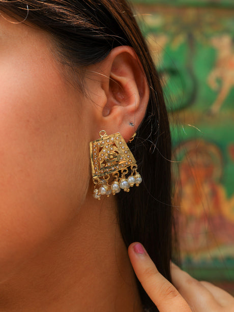 Nilofar jadau necklace set