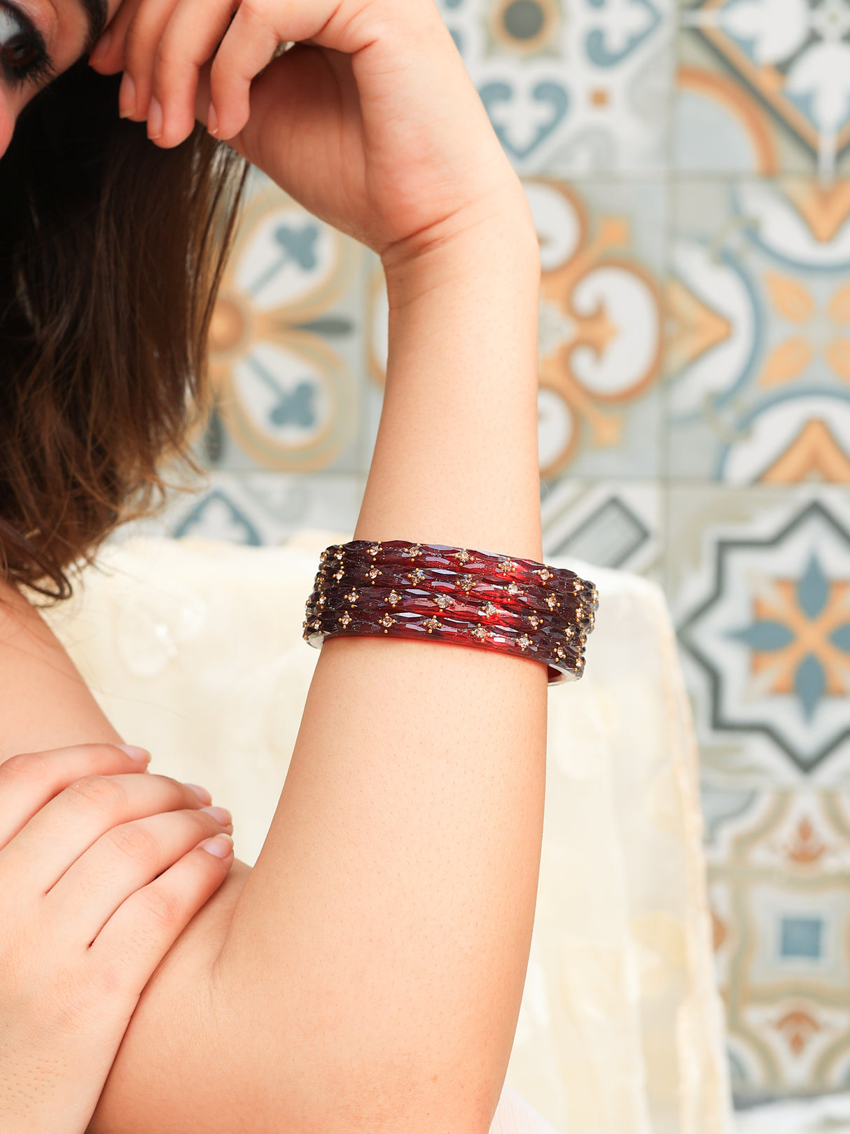 Soni Acrylic With Stone Bangles