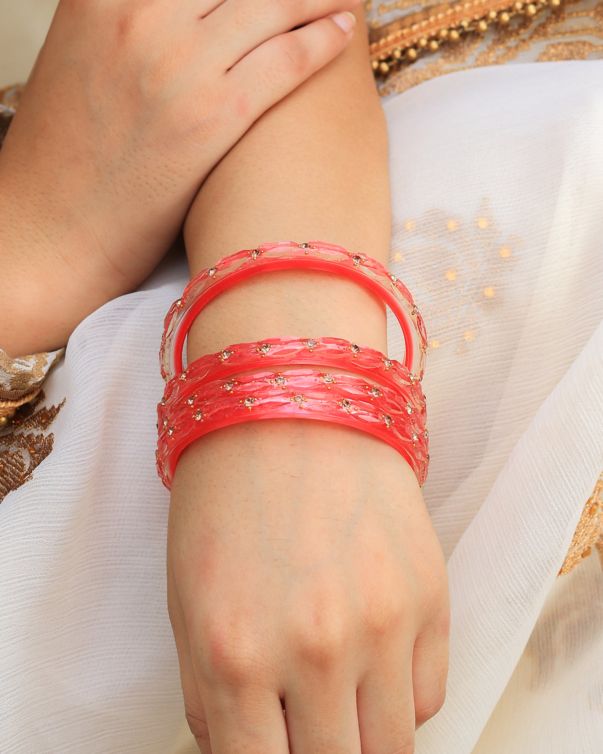 Soni Acrylic With Stone Bangles