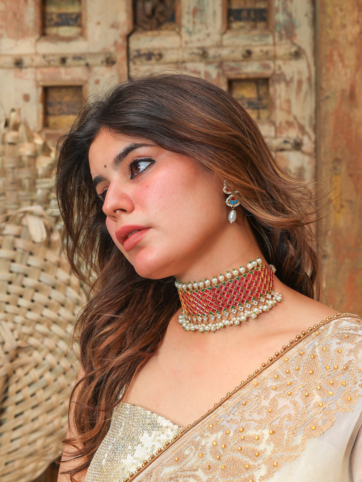Kanta ruby tone Kundan choker with Pearl details