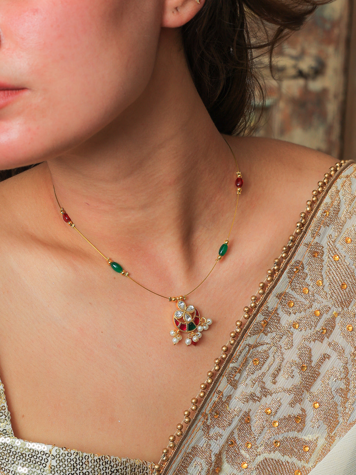 Chandrika Minimal kundan necklace