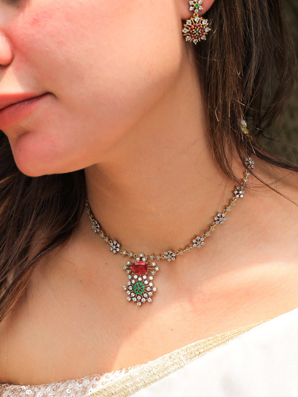 Adhrit stone necklace set