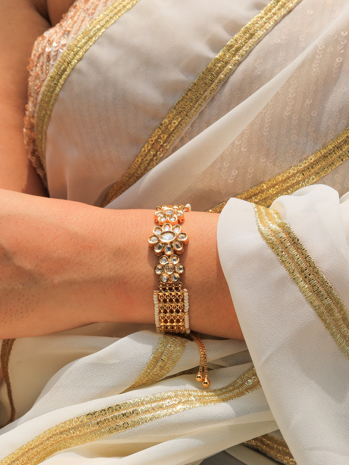 Ahana Kundan Bracelet