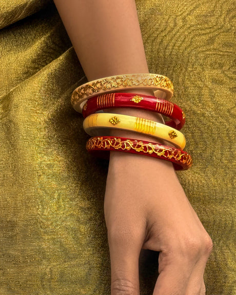 Rajshree Shakha Pola bangles