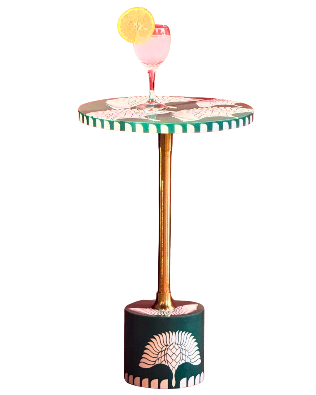 ResinRhapsody: Artisan Elegance in Liquid Luxe Tables