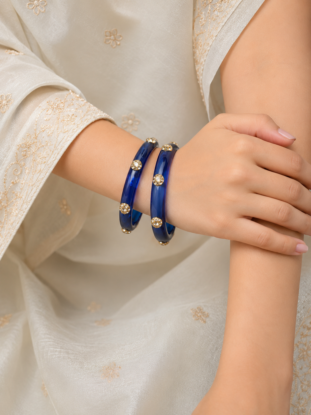 Viyan Blue Radiance Crystal Bangles