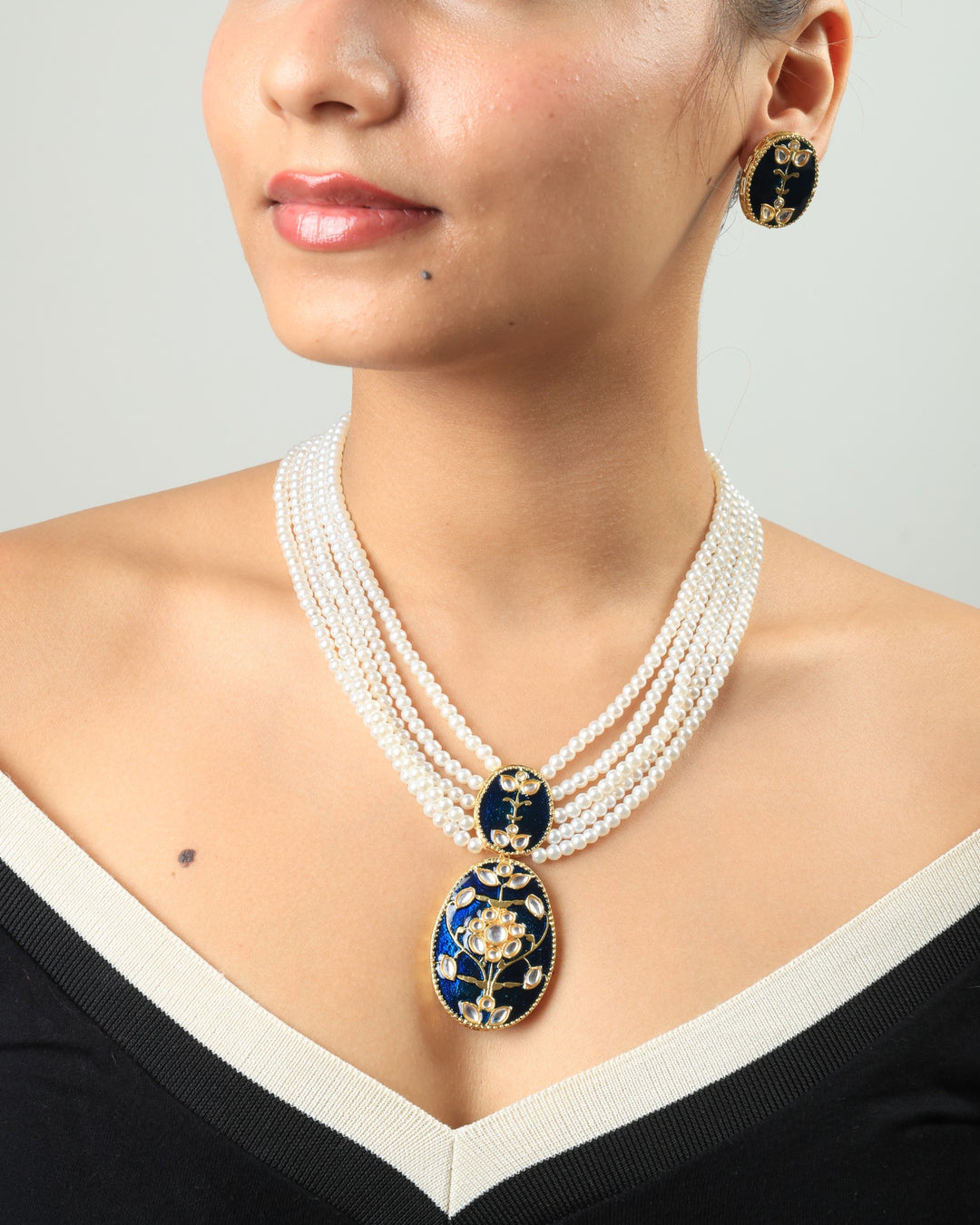 Anahita Royal Pearl & Blue Enamel Pendant Necklace Set