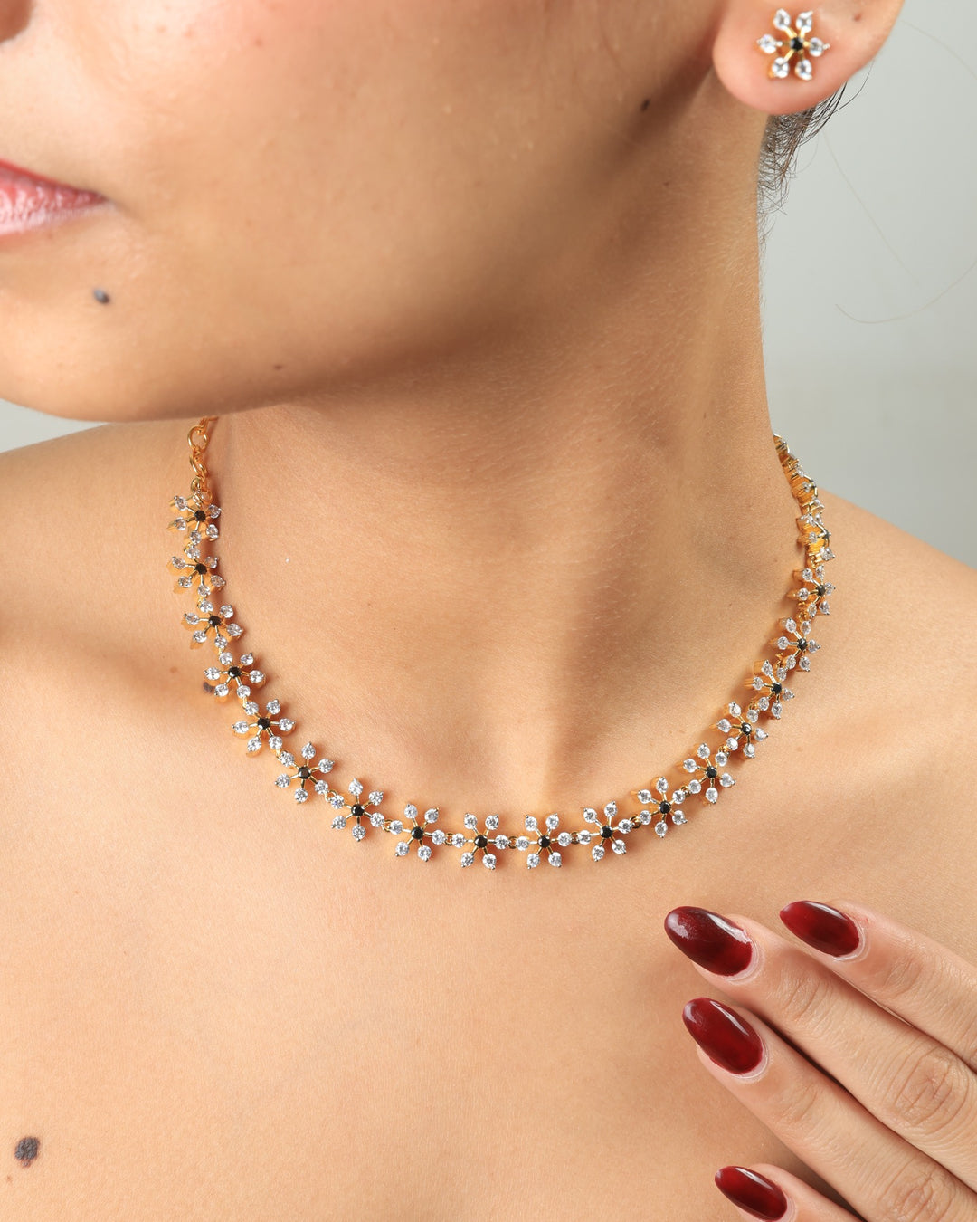 Hoornaz Celeste Floral Crystal Necklace Set