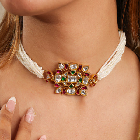 Navrang Kundan Choker