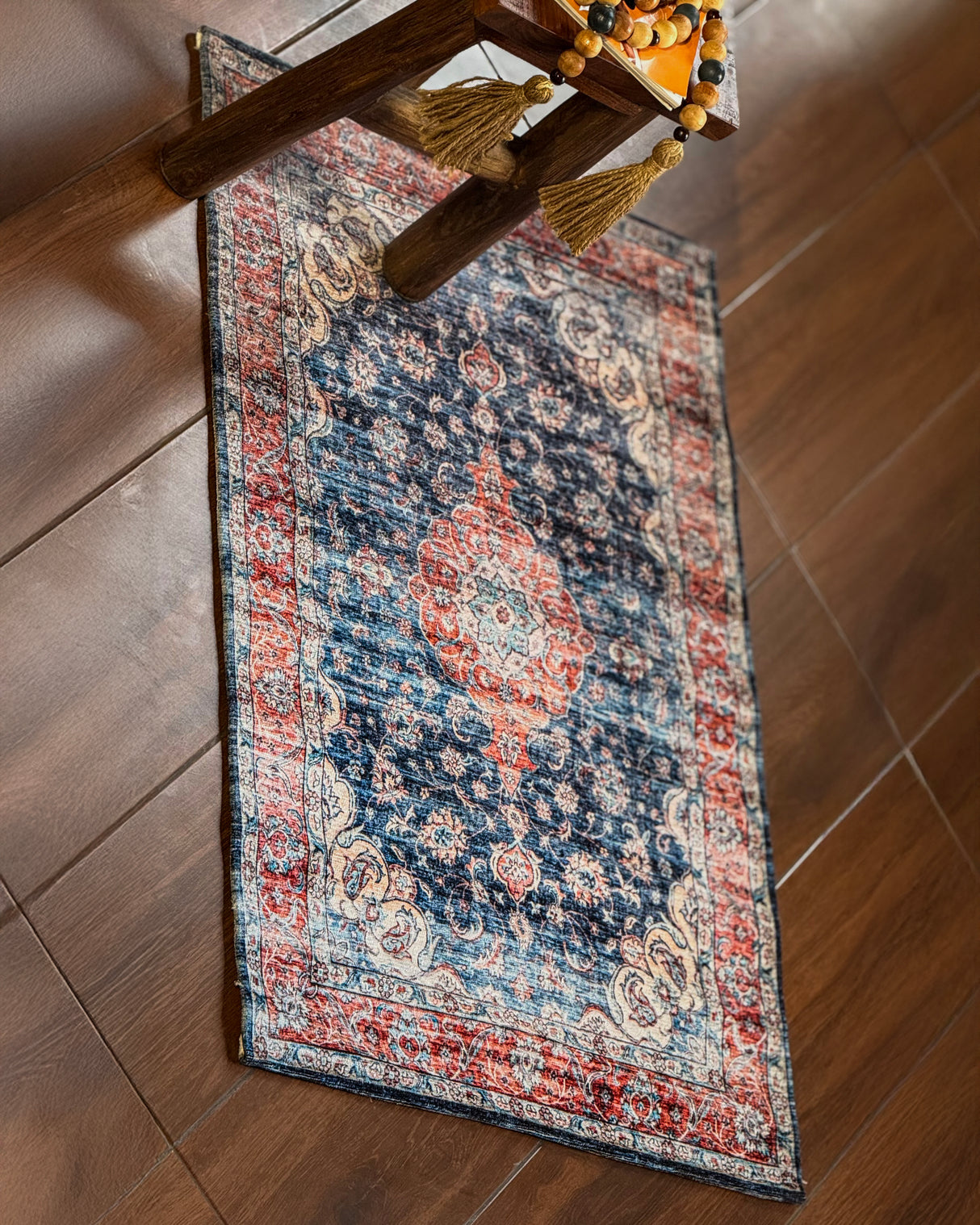Dostan Chenille polyester rug