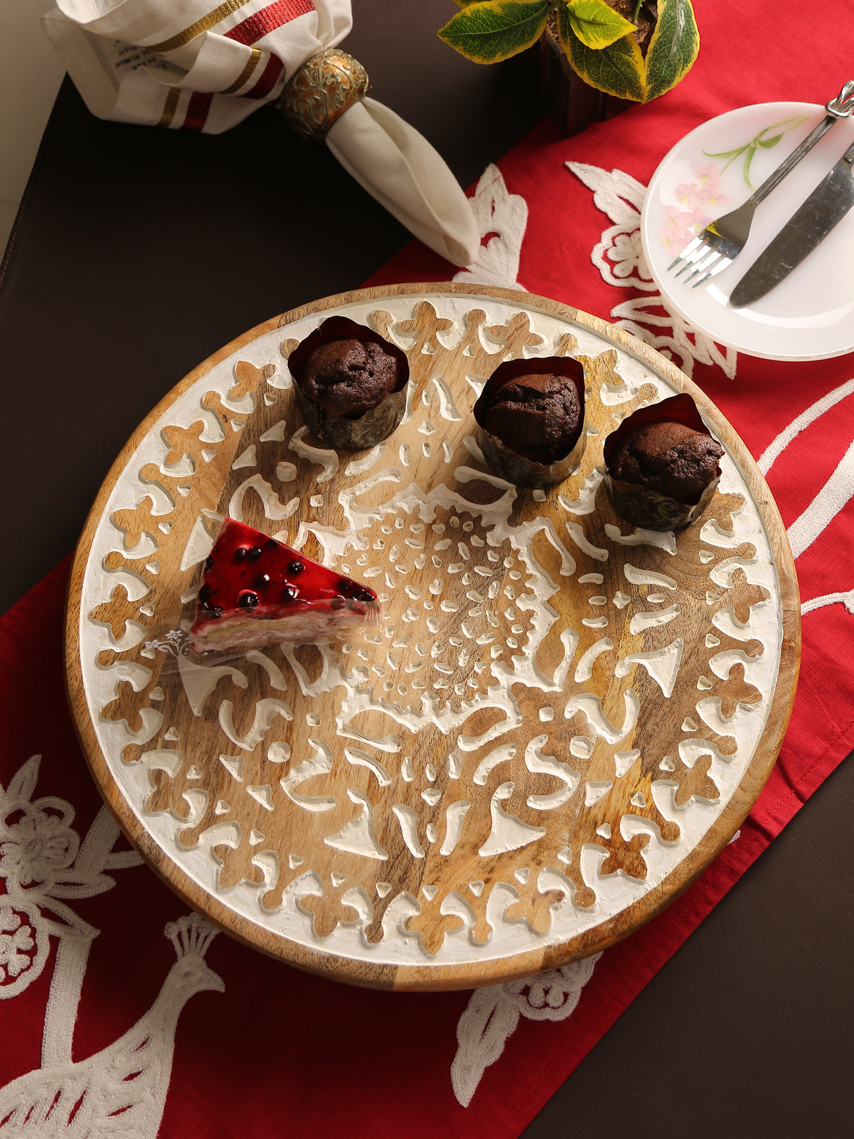Chopping Board - Extensively Carved Lazy Susan Platter In White Wash Finish