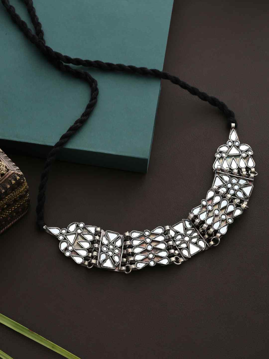 Choker Necklace - Antique Silver Look