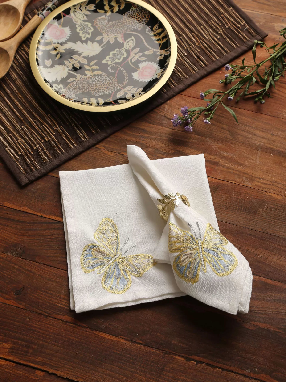 Napkin - With Butterfly Applique And Embroidery Set of 4