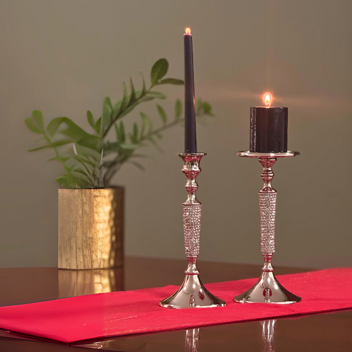 GlitterGaze Candle Stand