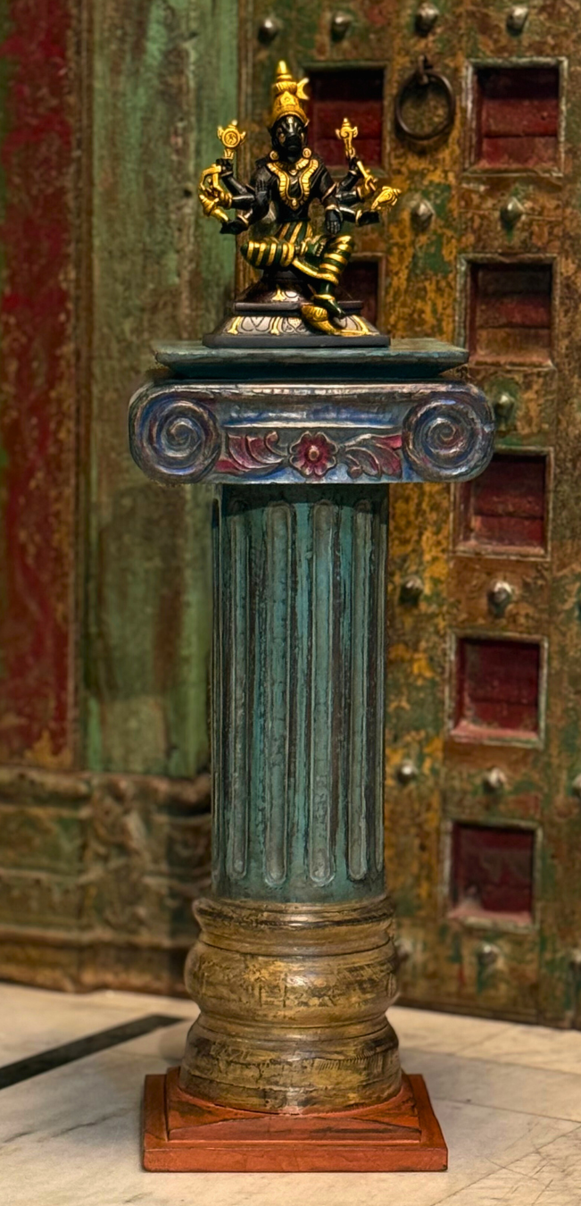 Pillar - Artisinal Elegance