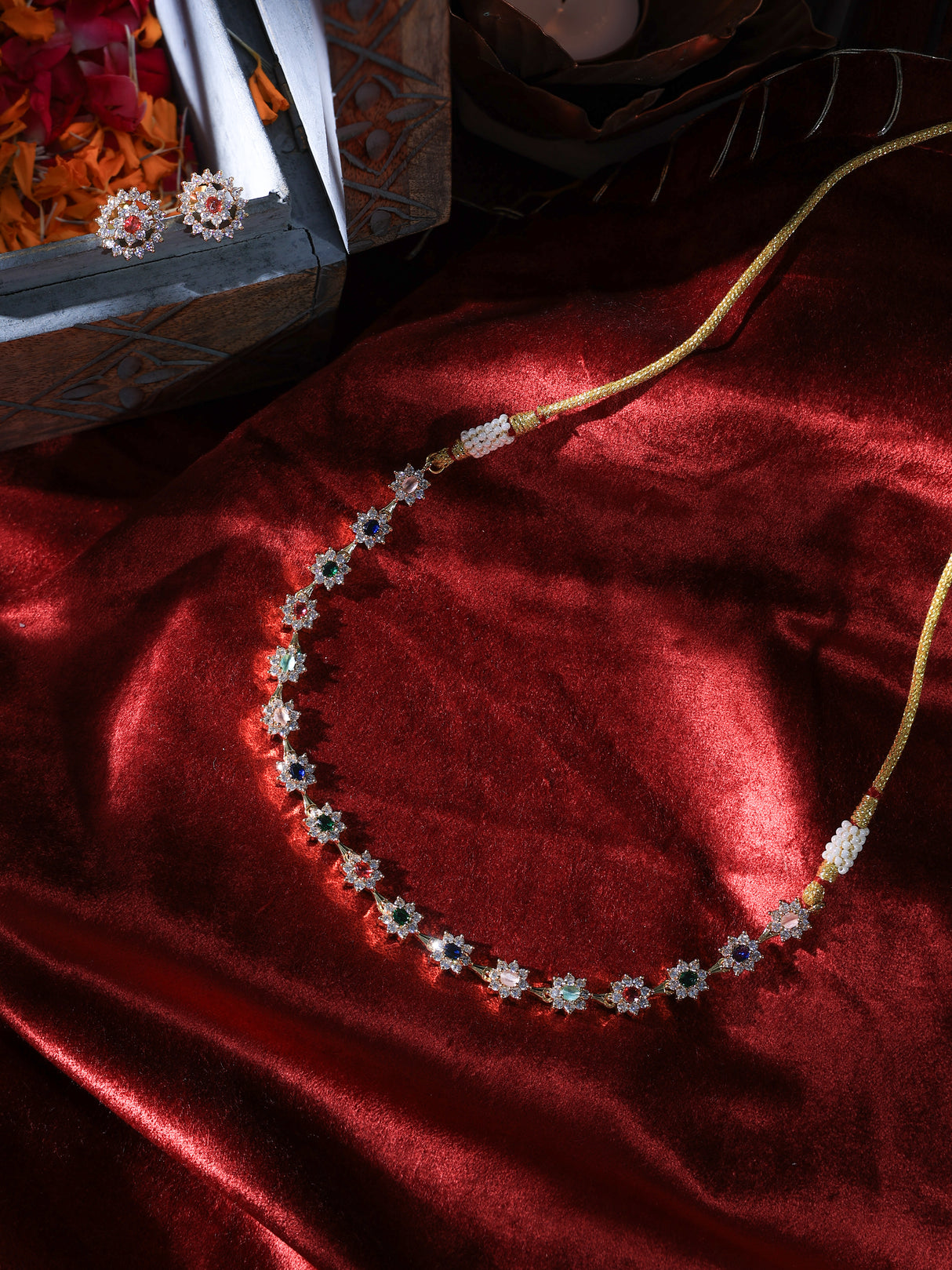 Ansh Flower design necklace set