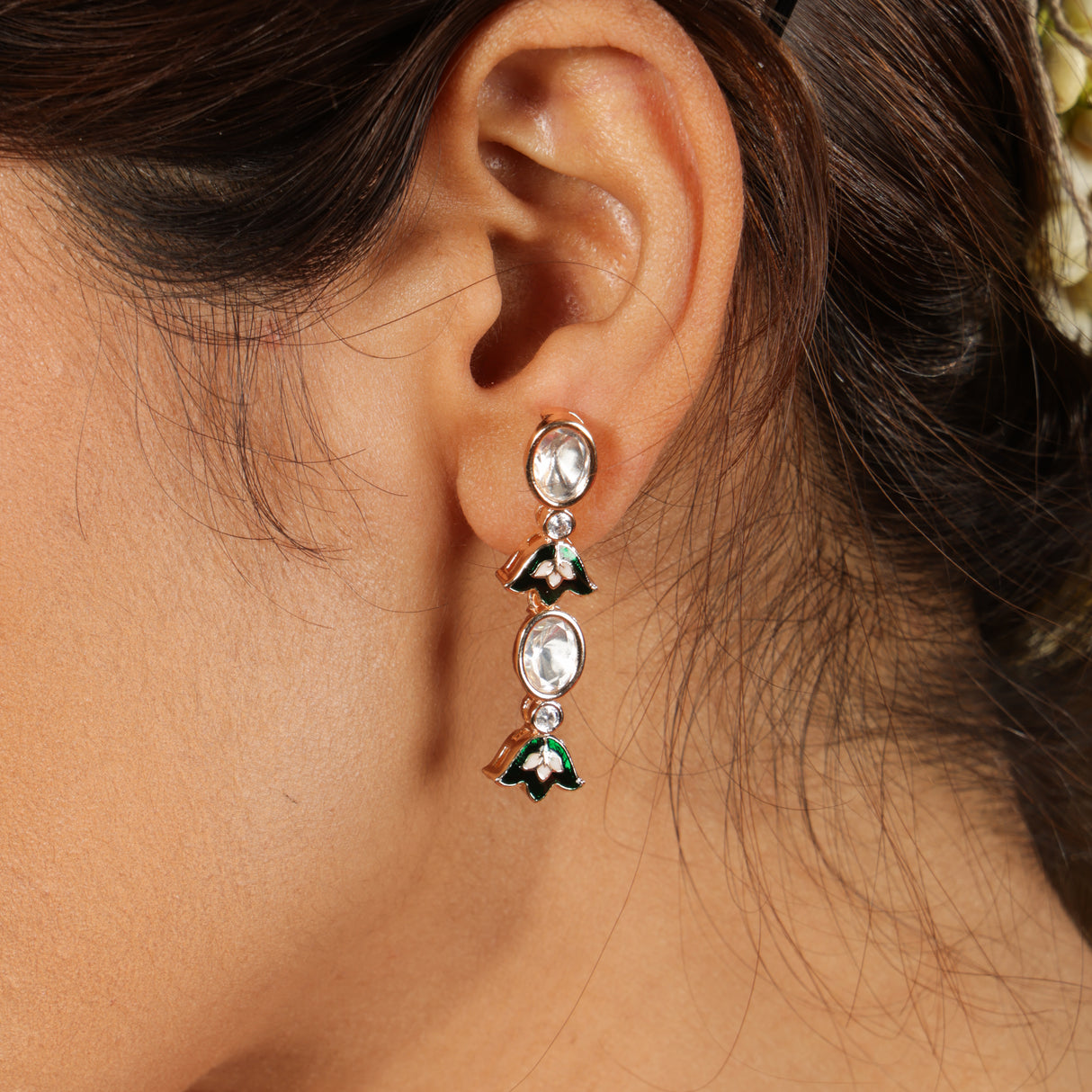 Perlae Green Petal Kundan Necklace Set