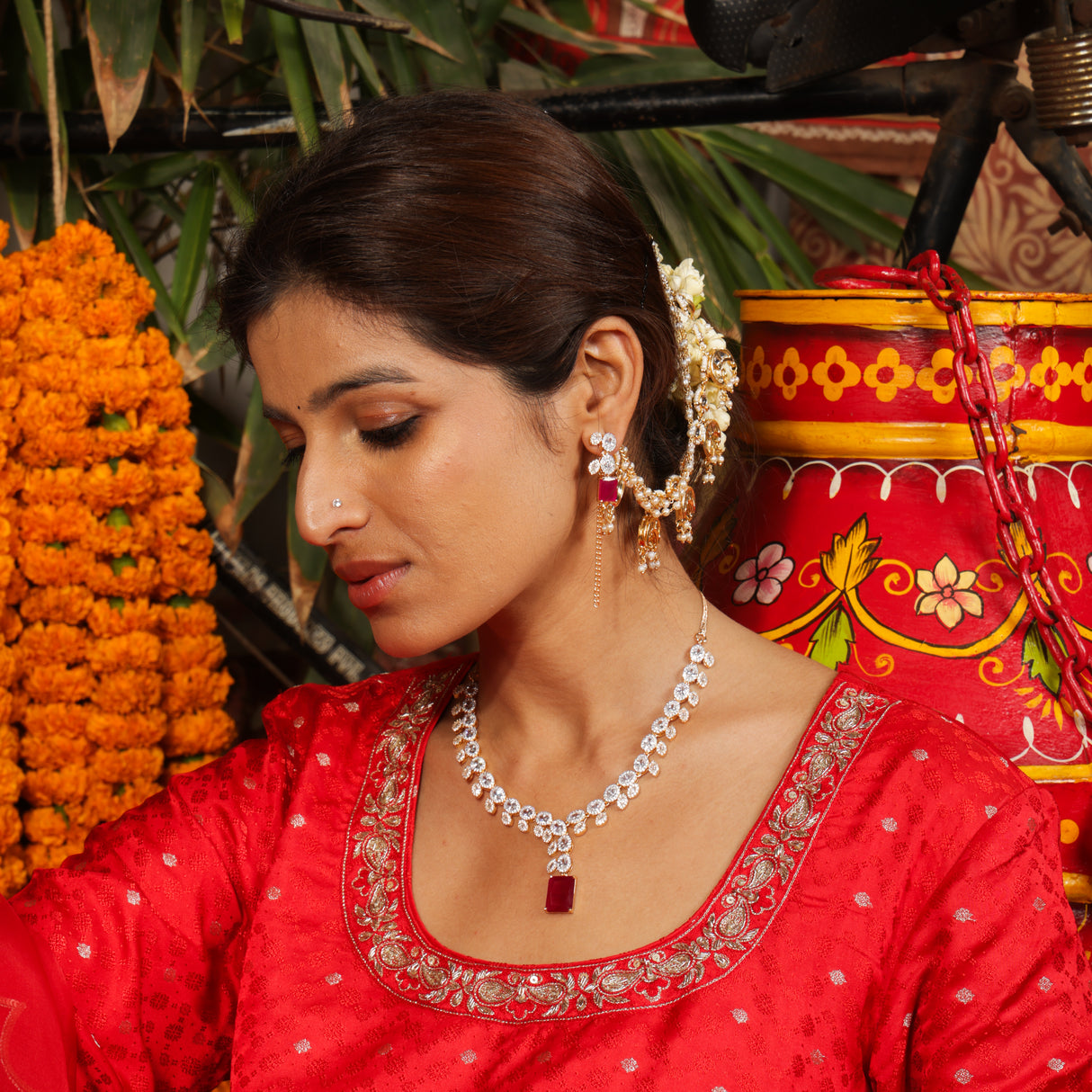 Inaya Emerald Royale Diamond-Style Necklace Set