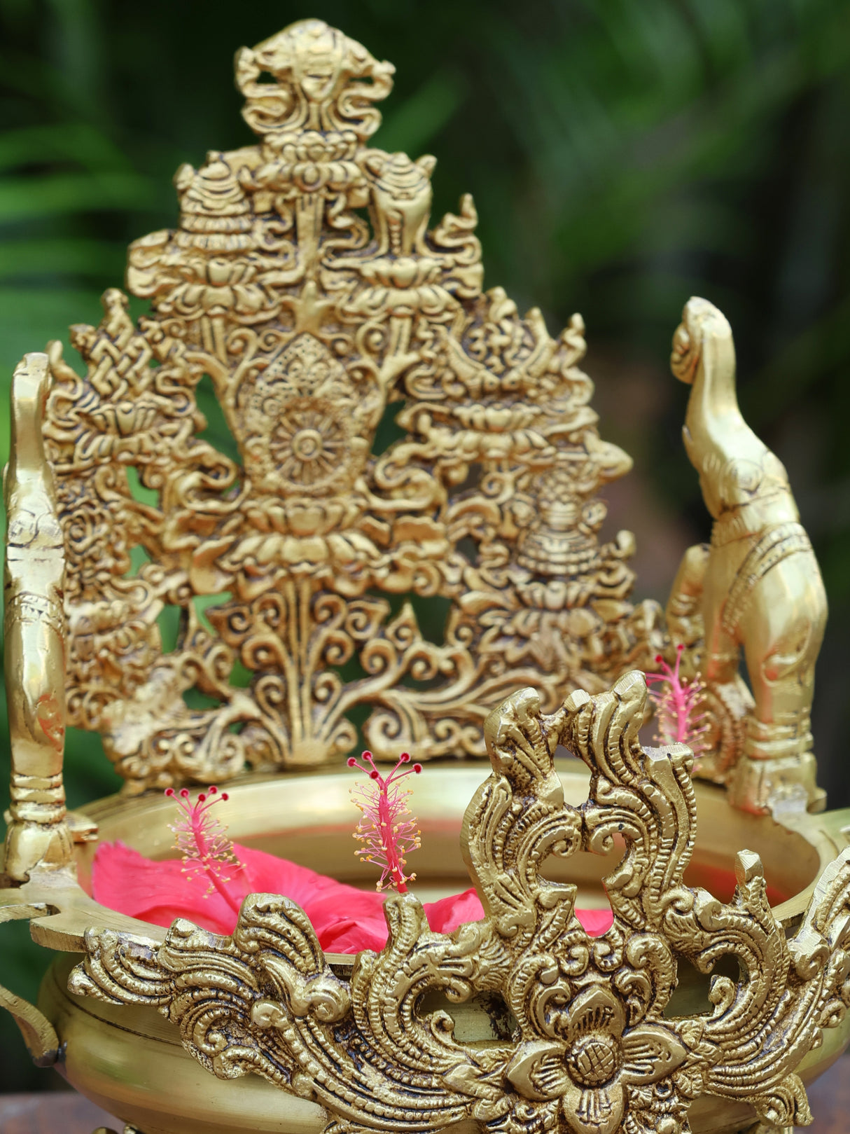 Urli - Elephant Design