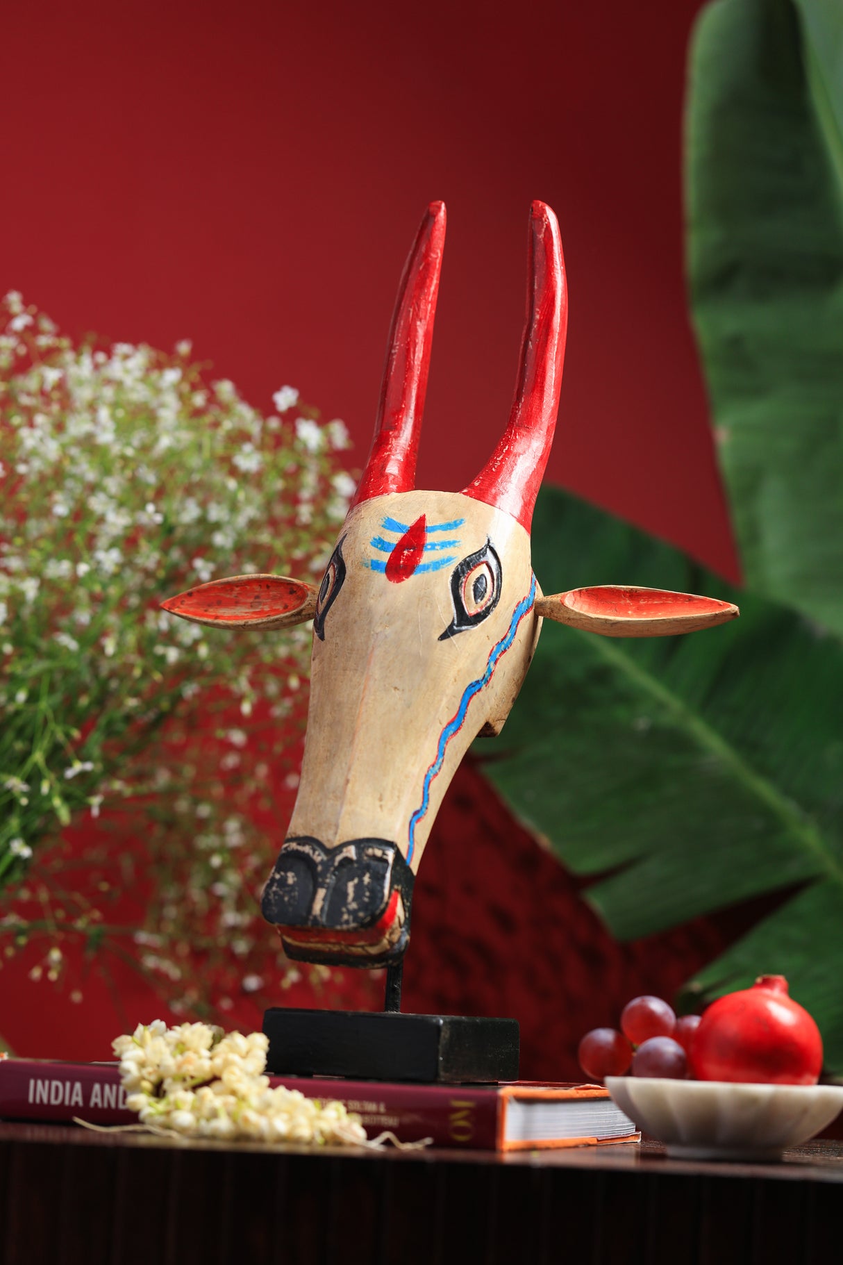 Cow Head Table Décor