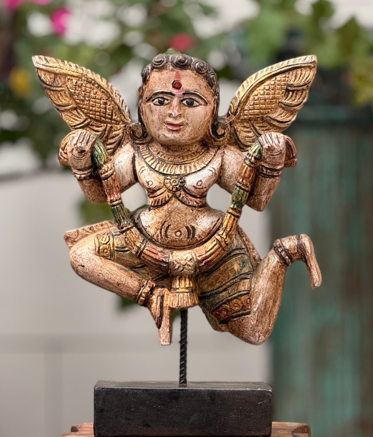 GANDHARVA WITH WINGS & GARLAND