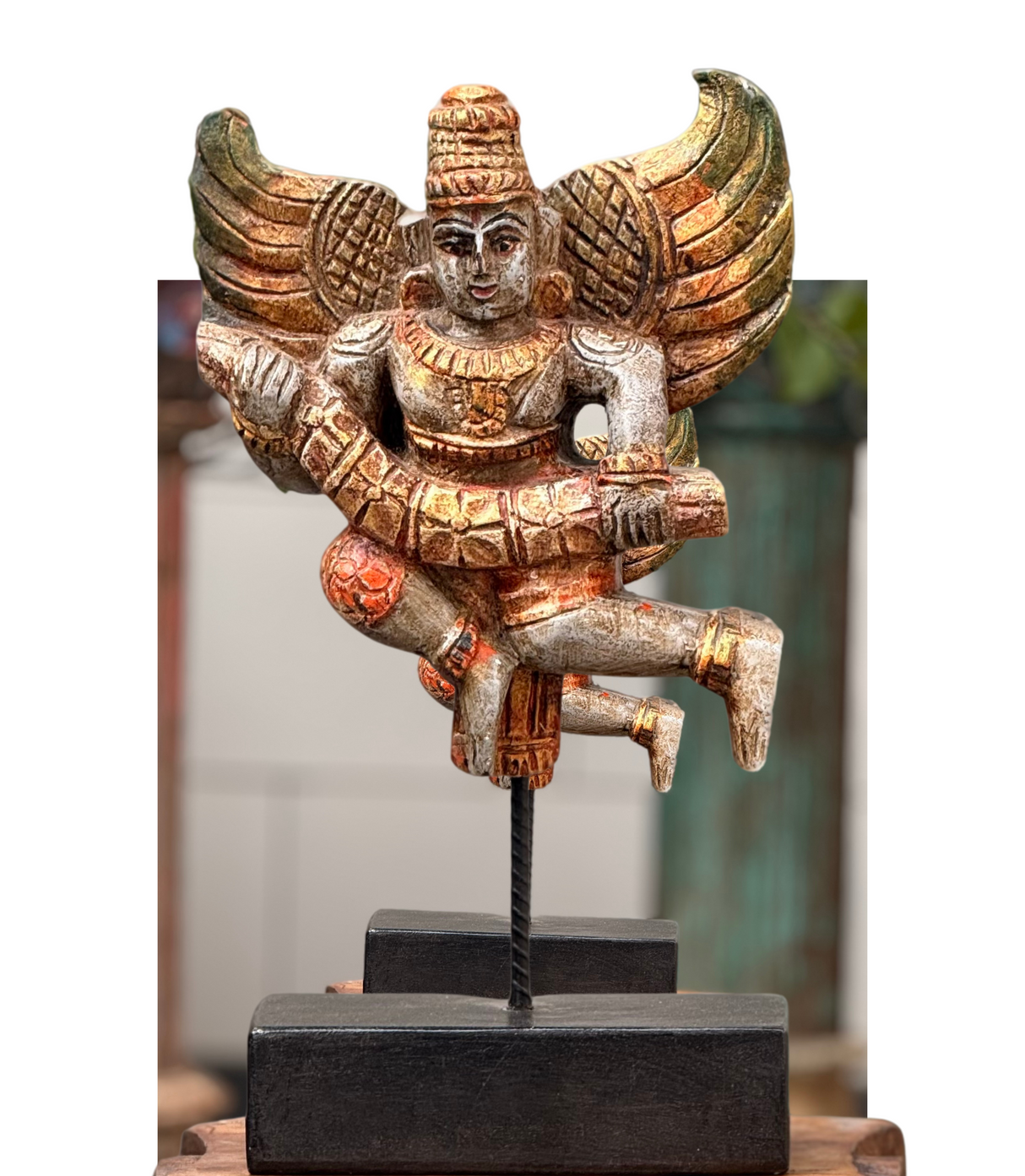 GANDHARVA WITH WINGS & GARLAND
