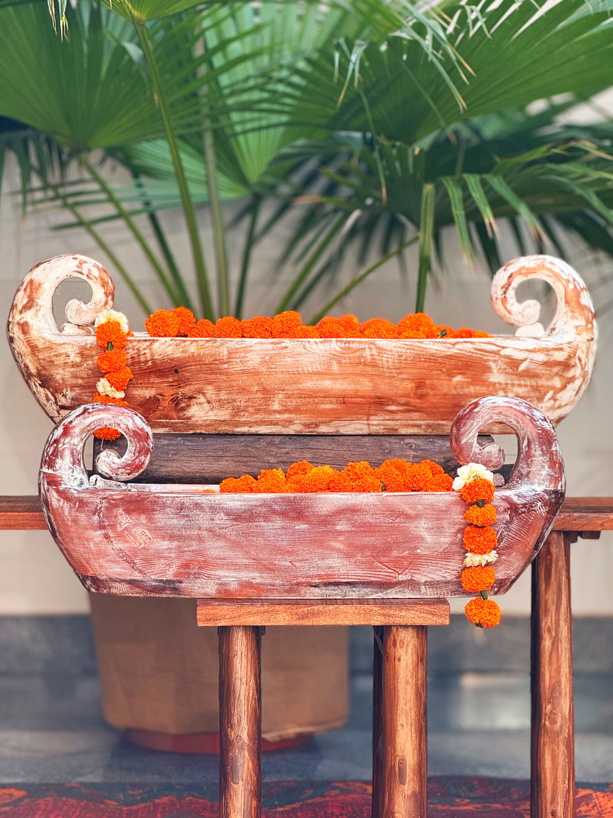 Drift and bloom planter