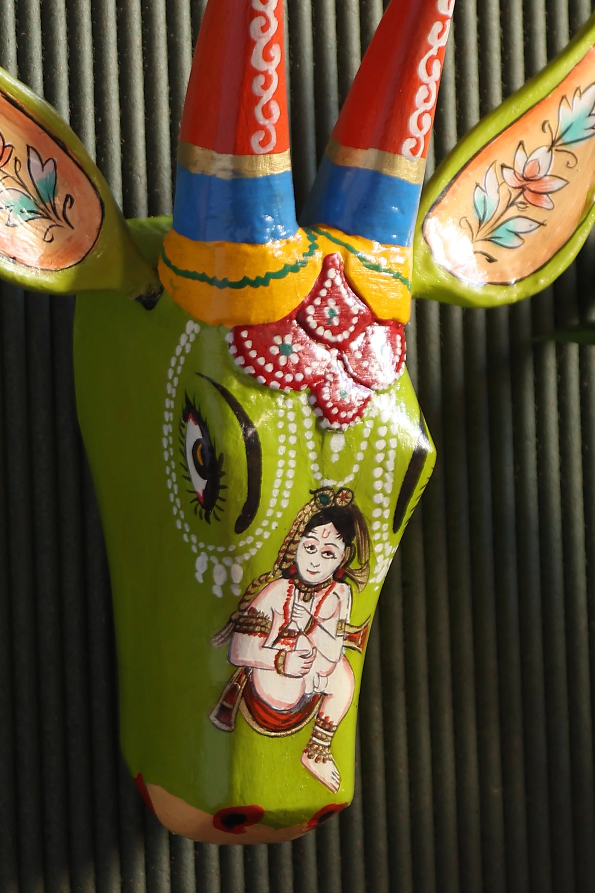 Antiquity Rustica Collective - Wooden Cow Face