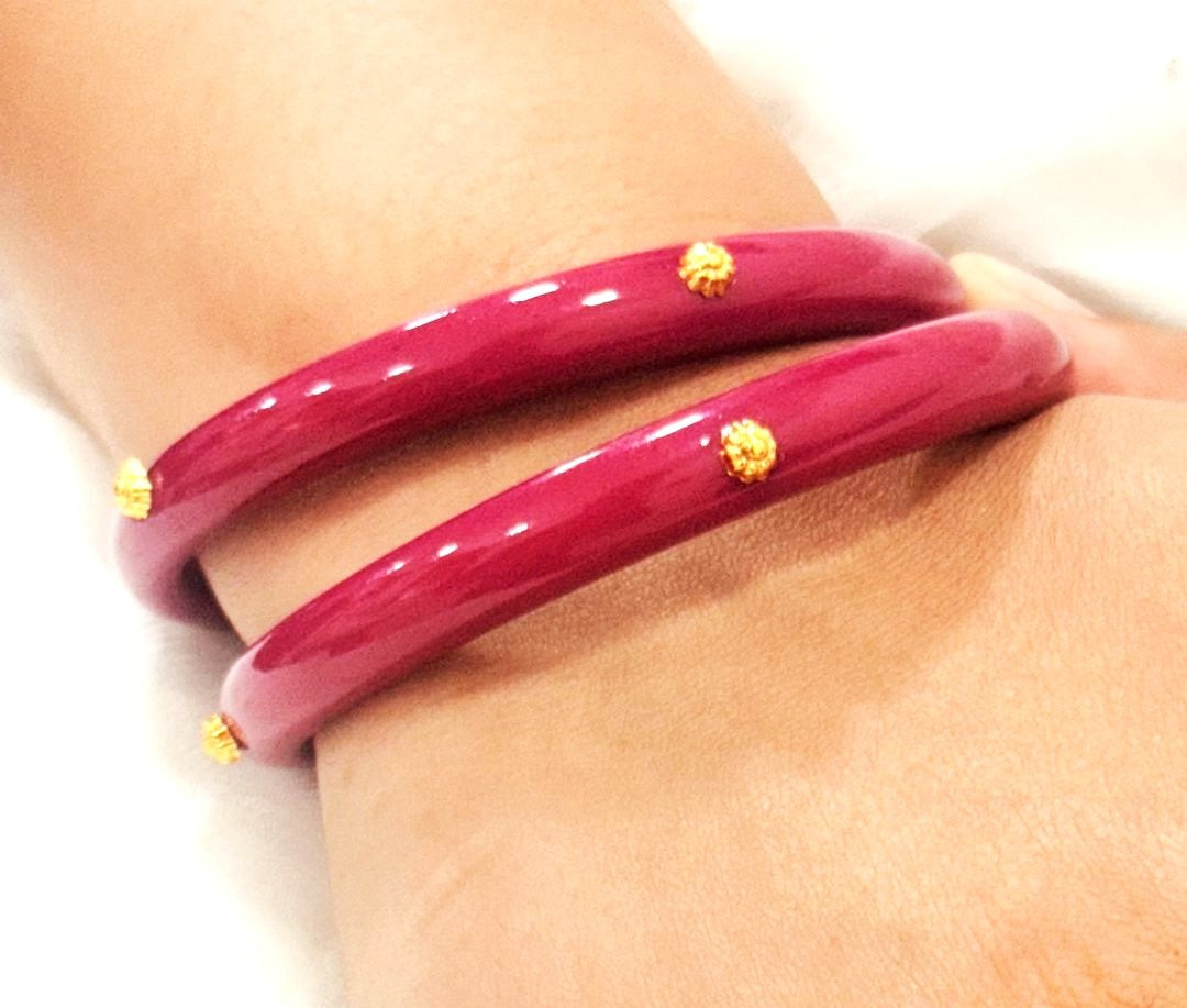 Sneh Acrylic With Brass Plated One flower Bangles