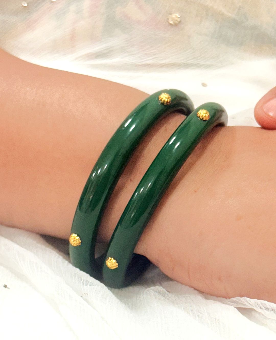 Sneh Acrylic With Brass Plated One flower Bangles