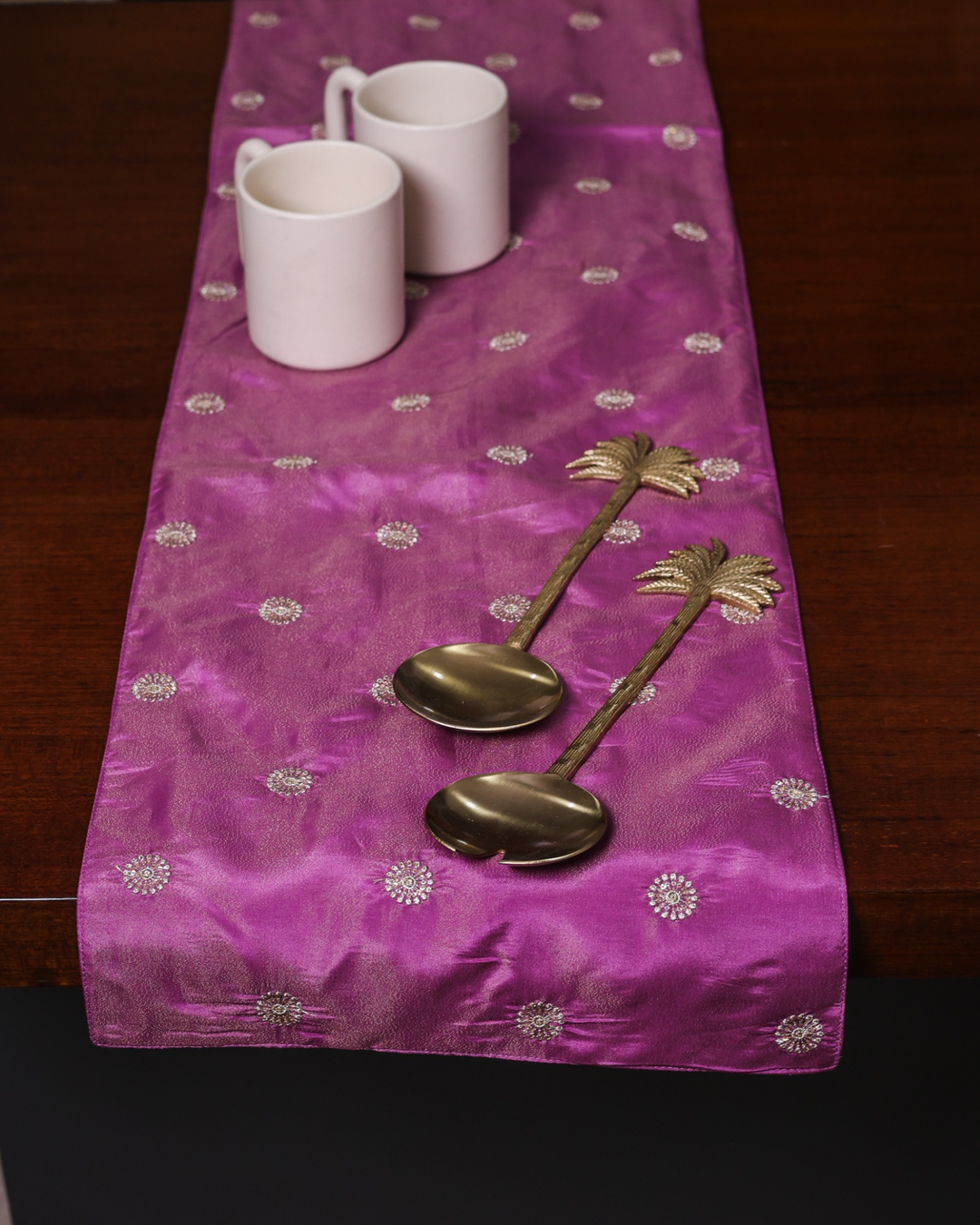 Zari Gul Violet Table Runner