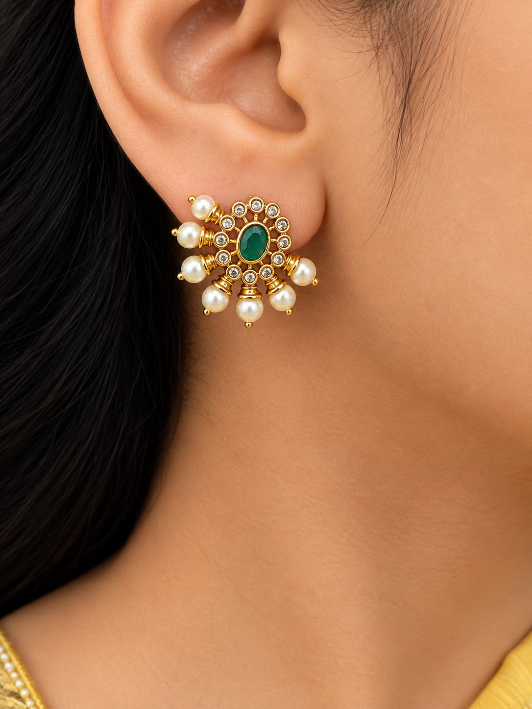 Emerald Royale Heritage Necklace Set