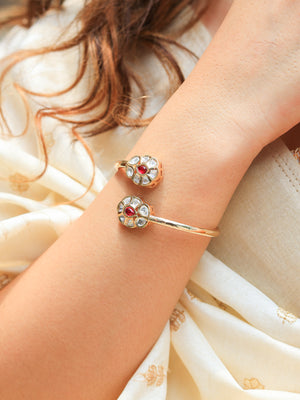 Tulika Tyaani kundan bracelet