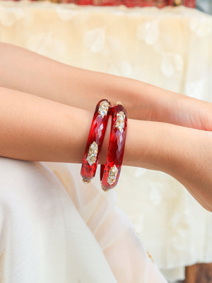 Chhavi Acrylic with Diamond Cutting And Mughal Motif Bangles