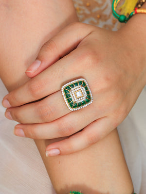 Ahilya Elegant Fusion Green Tone Ring