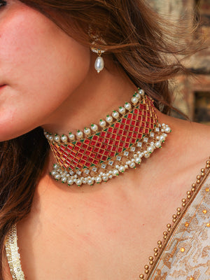 Kanta ruby tone Kundan choker with Pearl details