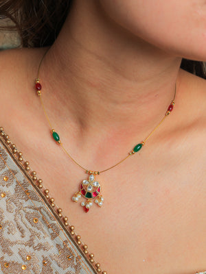 Chandrika Minimal kundan necklace