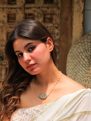 Kamna Enamel pendant necklace