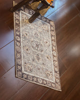 Gulzar Chenille polyester rug