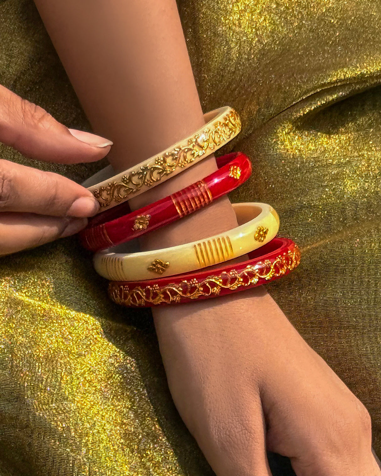 Rajshree Shakha Pola bangles