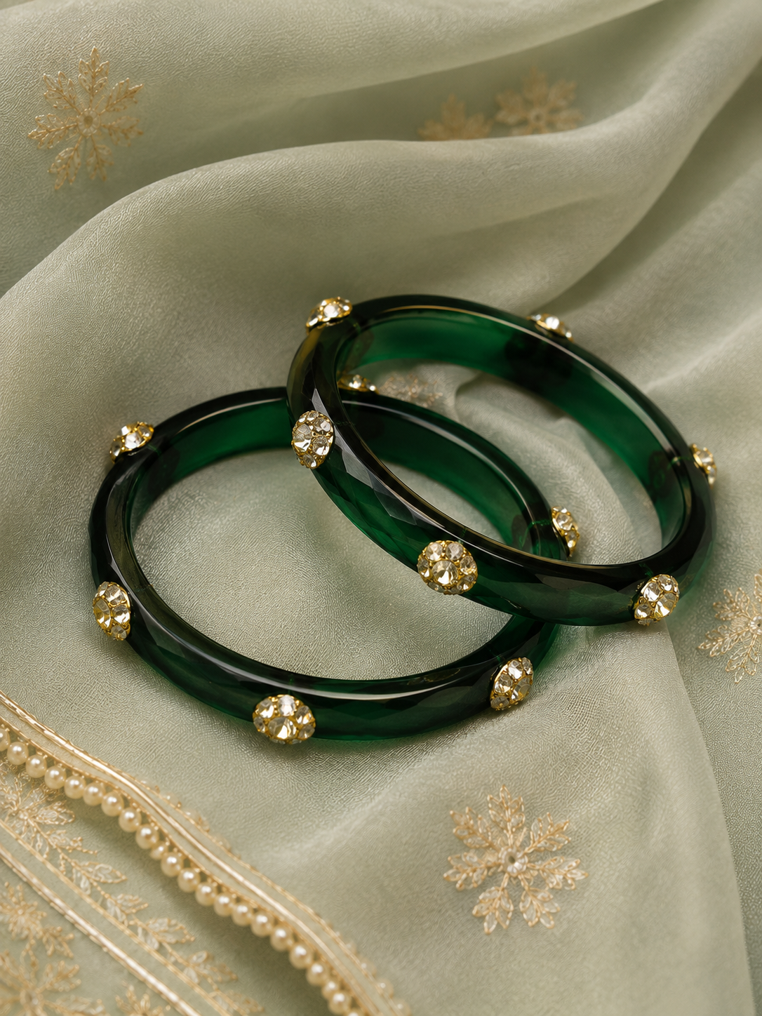 Viyan Dark Emerald Green Radiance Crystal Bangles