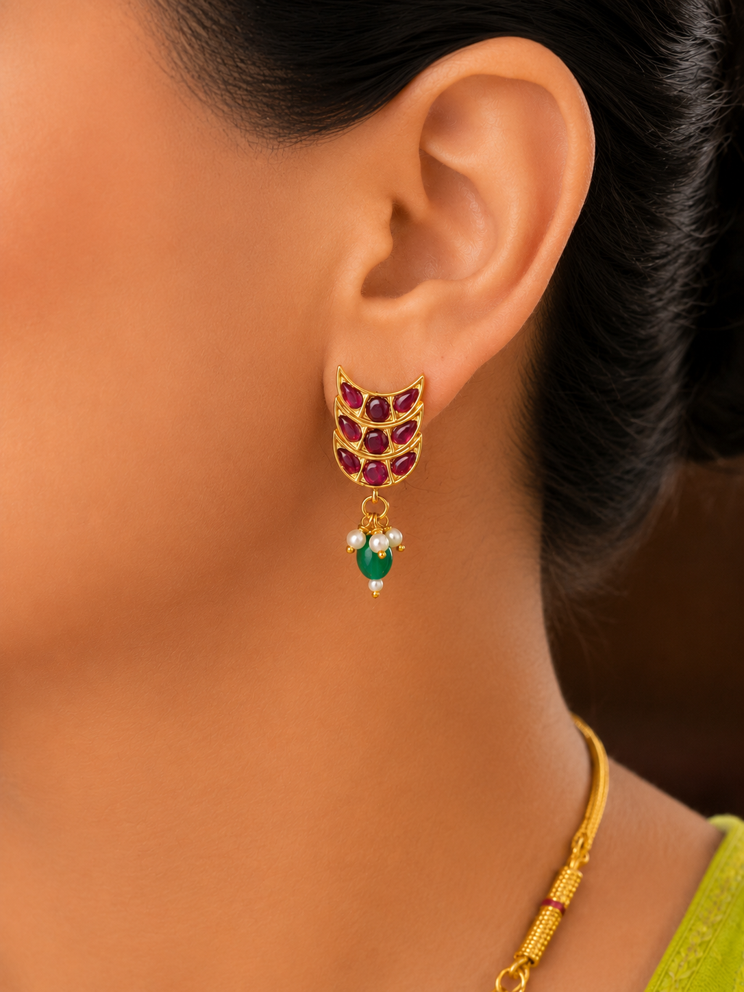 Jhalak Royal Ruby Green Cascade Necklace Set