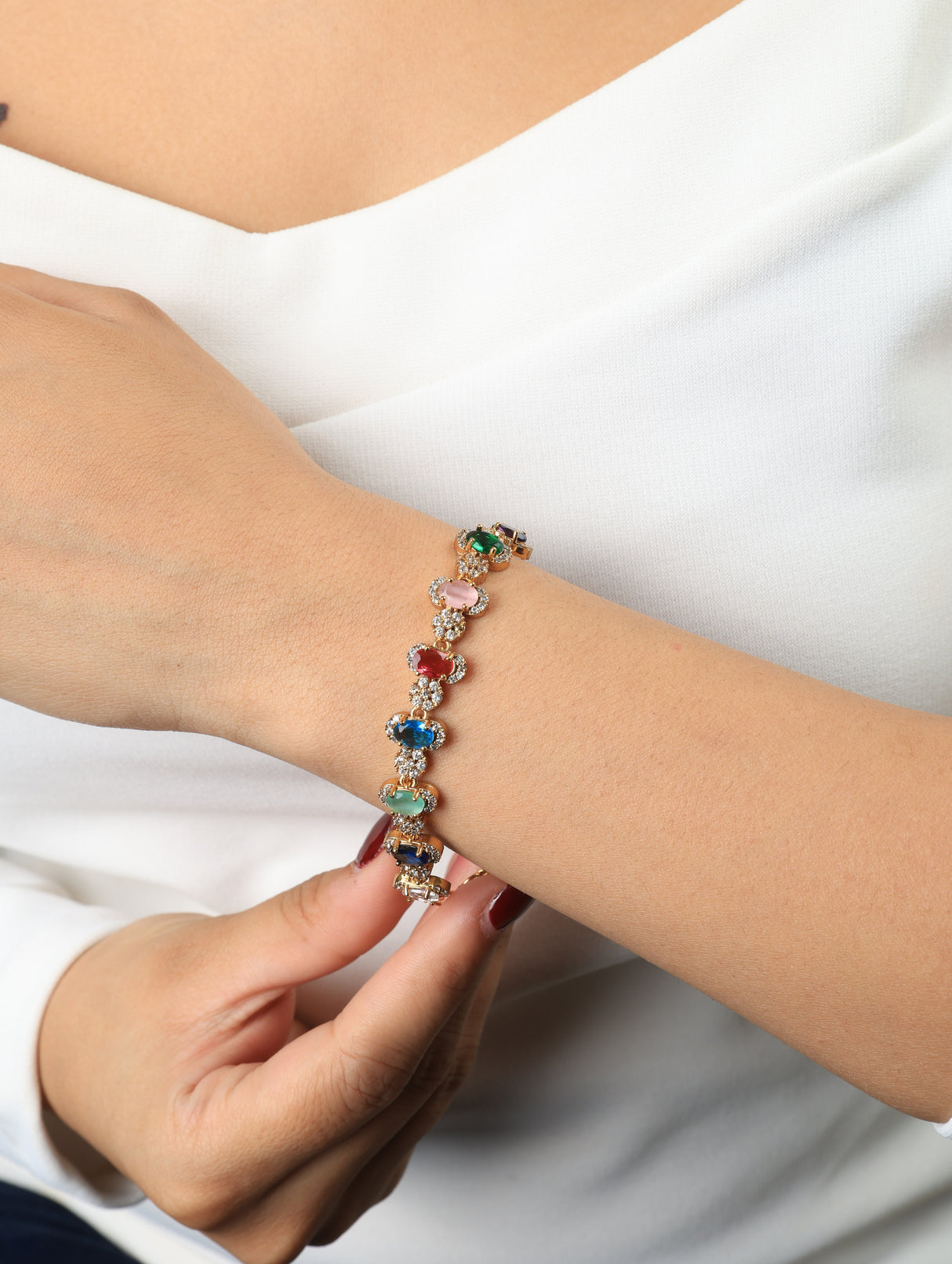 Huma Multicolor Floral Charm Bracelet