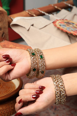 Samira Set-of-2 Emerald Radiance Textured Cuff Bangles
