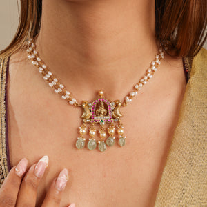 Nanki Kundan Choker