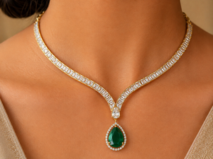 Tishi Emerald Teardrop Set