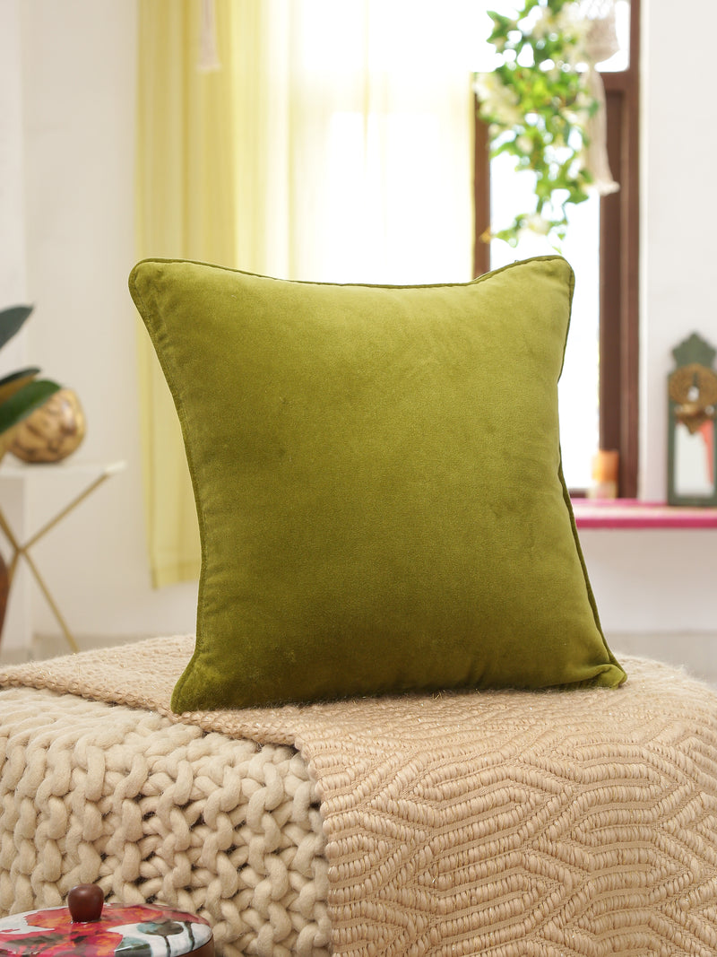 Classic Elegant cotton velvet cushion cover in solid color - Green