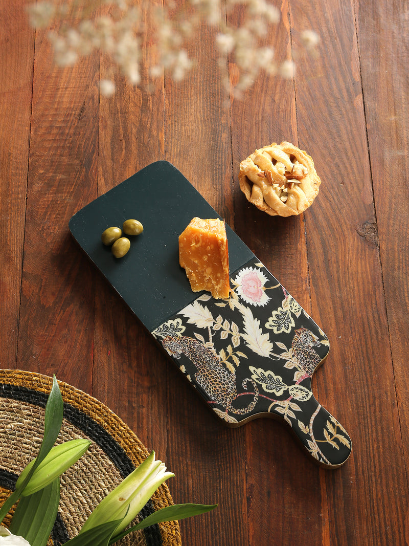 Chopping Board - Cheese Board With Decan Design