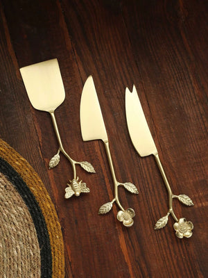 Cheese Set - Flower & Bee